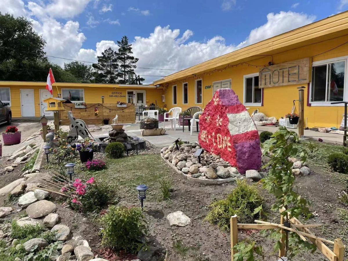 Dundurn Motel Exterior foto